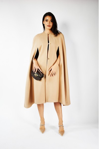 Julia Cape Julia Cape