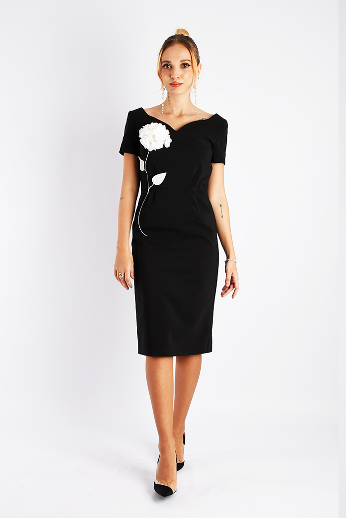 Tricia Dress - Fitted dress with floral detail applique