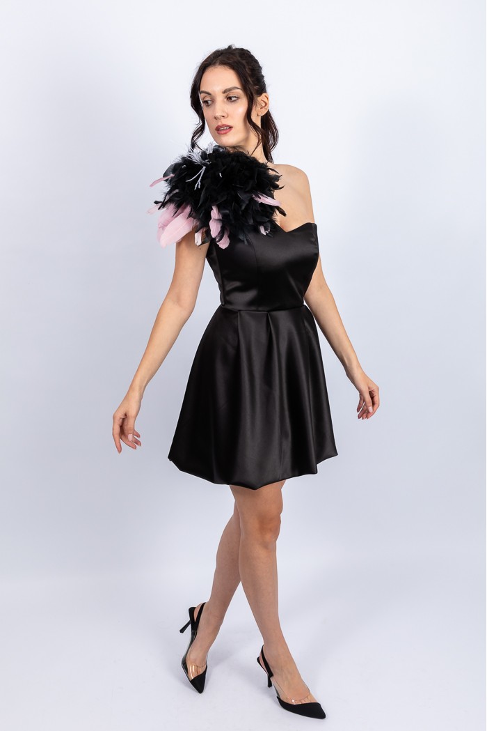 Anne - Rochie mini cu detaliu pene