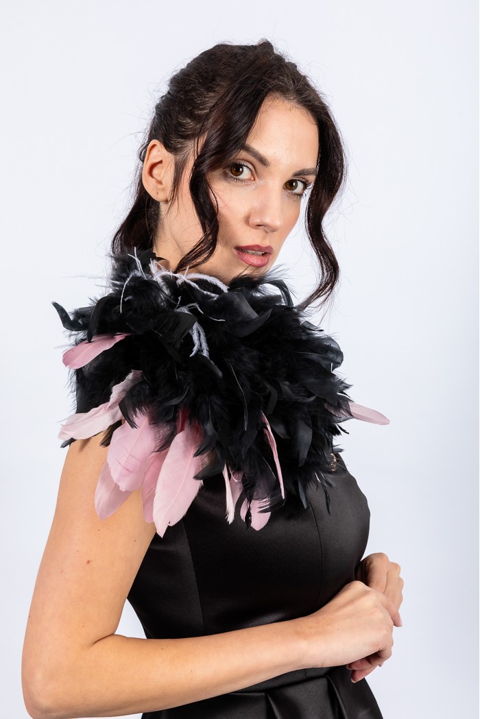 Anne - Rochie mini cu detaliu pene